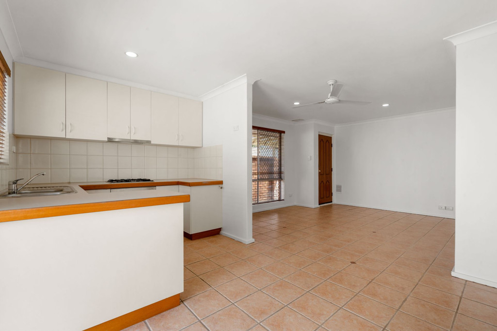 8/11 Point Walter Road, Bicton WA, Bicton - Thumbnail 4