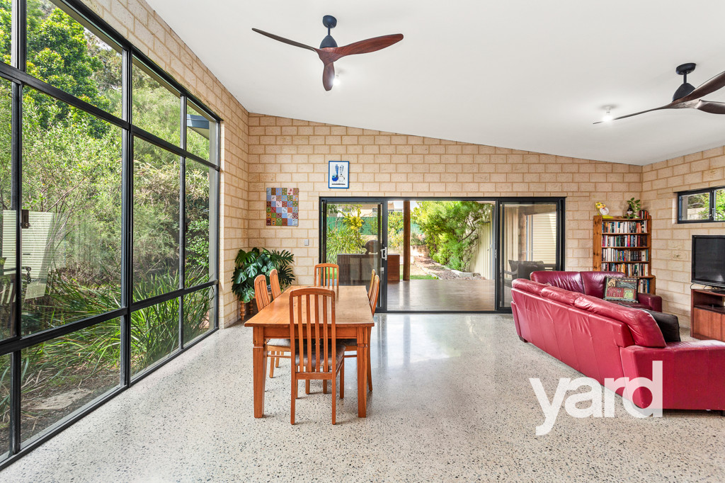 62 Foss Street, Bicton WA, Bicton - Thumbnail 2