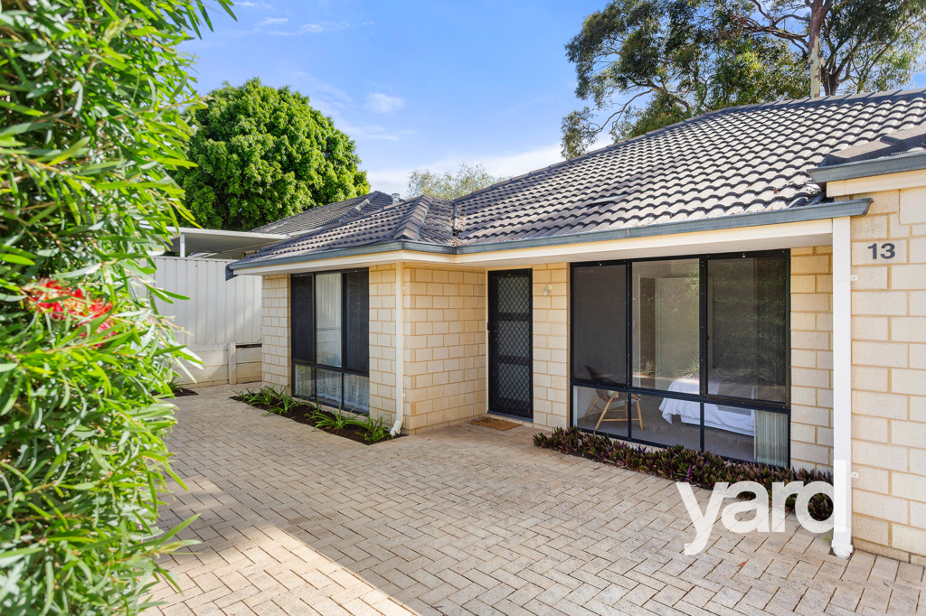 13 Cutts Street, Hamilton Hill WA 6163, Hamilton Hill - Thumbnail 2