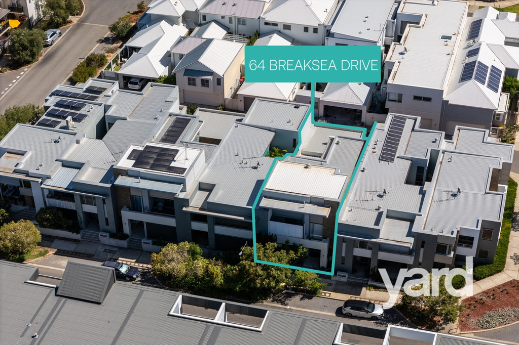 64 Breaksea Drive, North Coogee WA 6163, North Coogee - Thumbnail 4