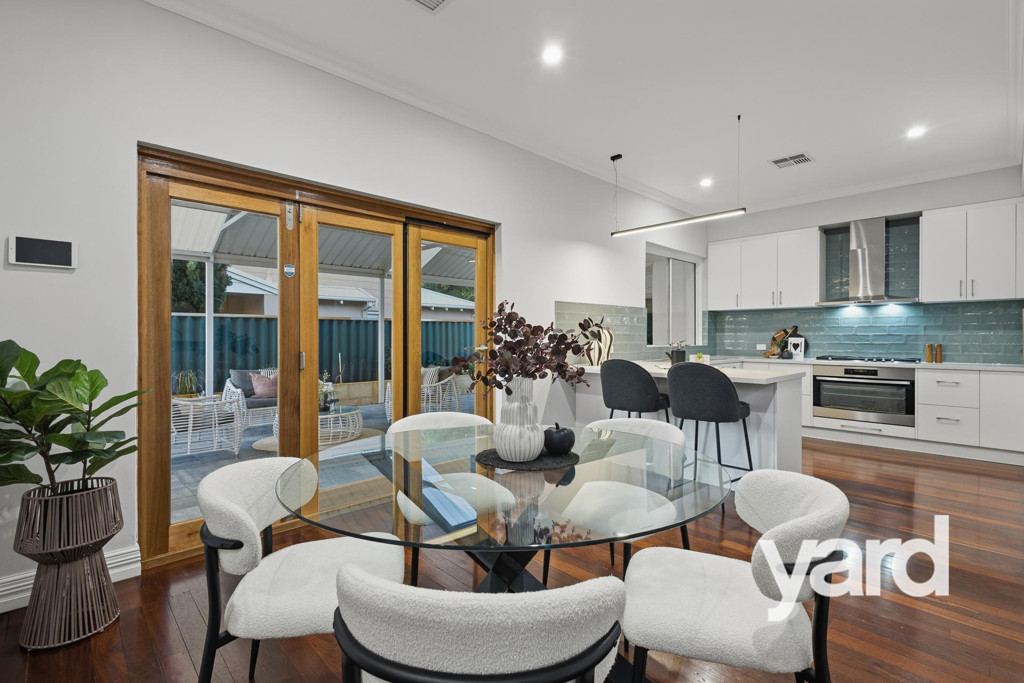 1A Davy Street, Alfred Cove WA, Alfred Cove - Thumbnail 2