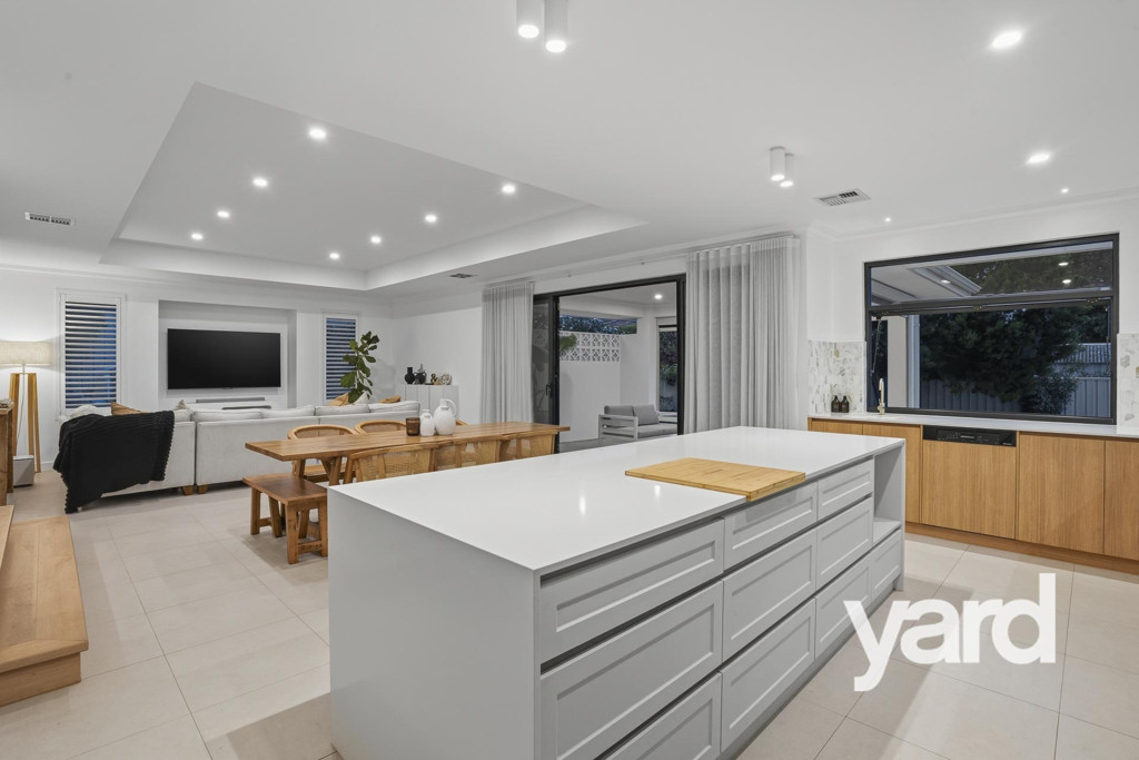 134 Kitchener Road, Alfred Cove WA, Alfred Cove - Thumbnail 3
