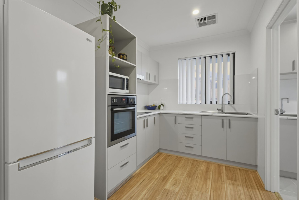 4/4 McKimmie Road, Palmyra WA, Palmyra - Thumbnail 6