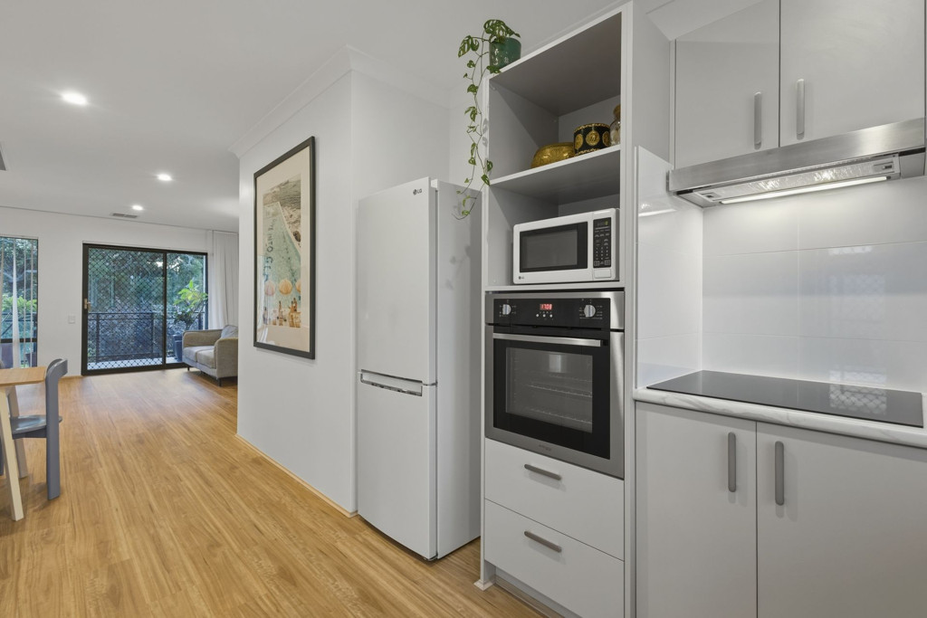 4/4 McKimmie Road, Palmyra WA, Palmyra - Thumbnail 8