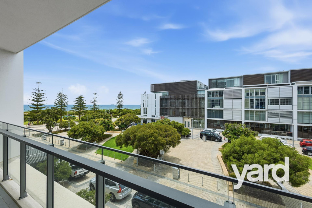 303/17 Freeman Loop, North Fremantle WA, North Fremantle - Image 1