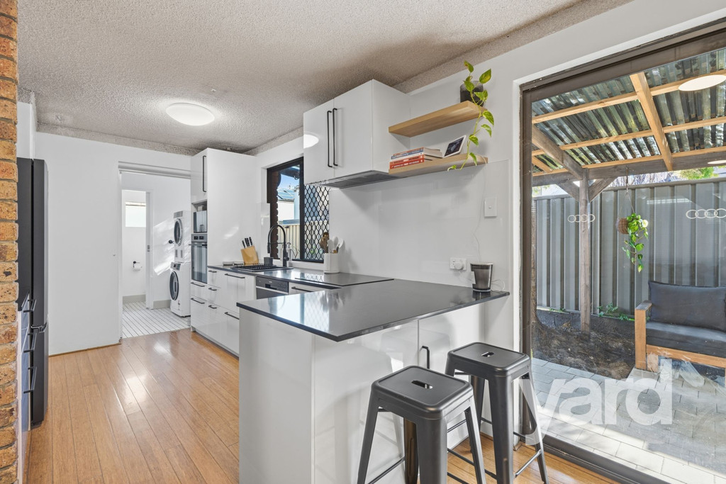 11/55 Wray Avenue, Fremantle WA 6160, Fremantle - Image 1