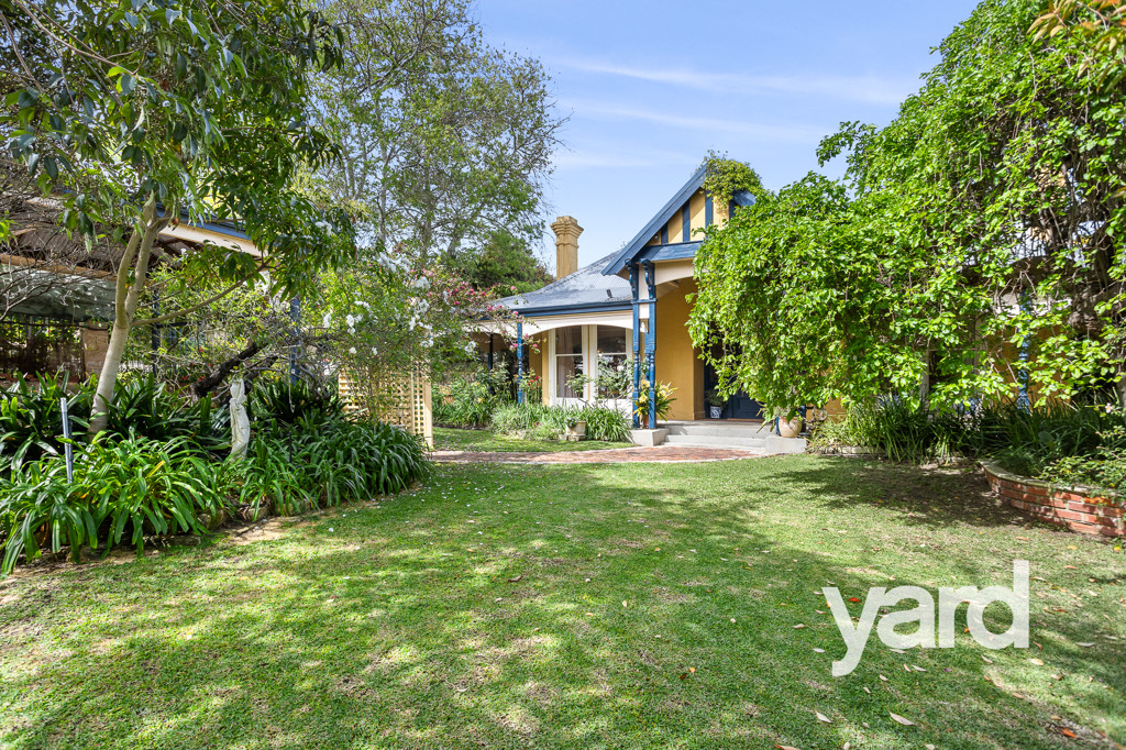 28 Alexandra Road, East Fremantle - Image 1