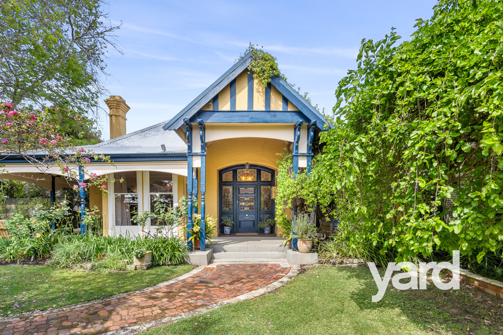 28 Alexandra Road, East Fremantle - Image 1