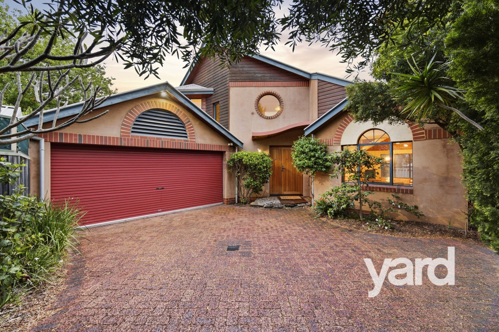 35A Doney Street, Alfred Cove - Image 1