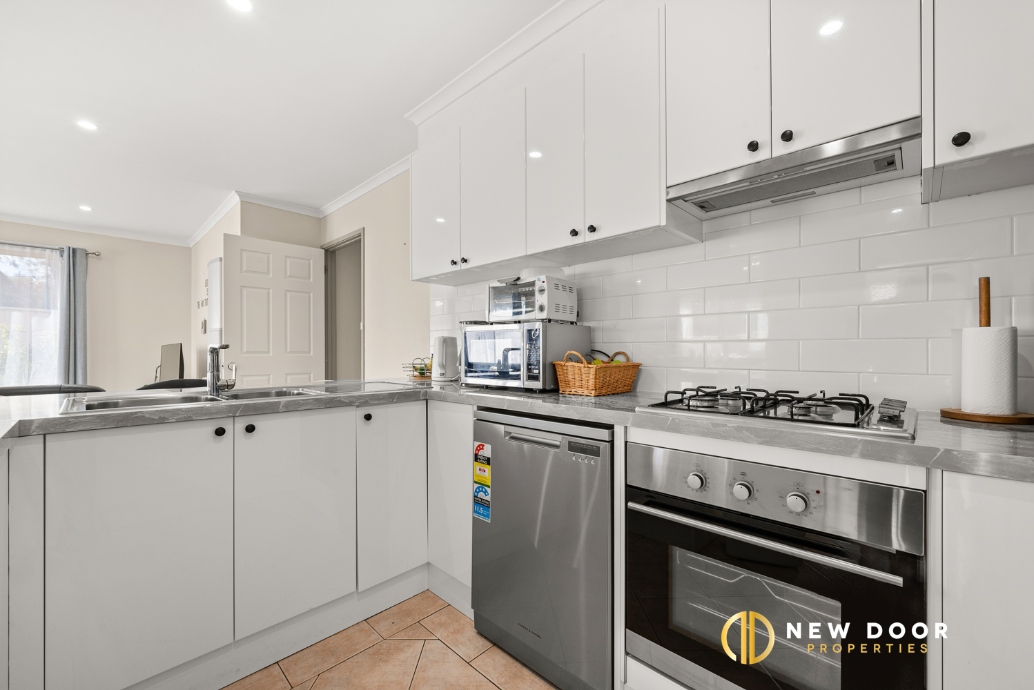 2 Syron Place, Ngunnawal ACT, Ngunnawal - Thumbnail 2