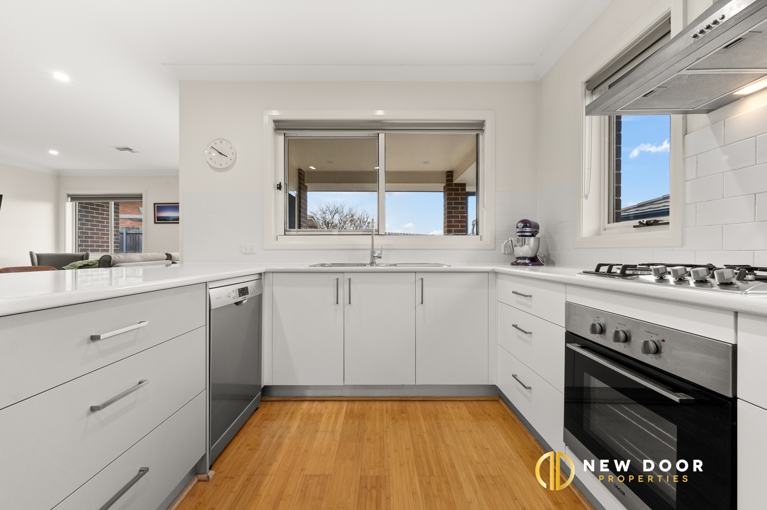 19 Griffiths Link, Googong NSW, Googong - Thumbnail 2