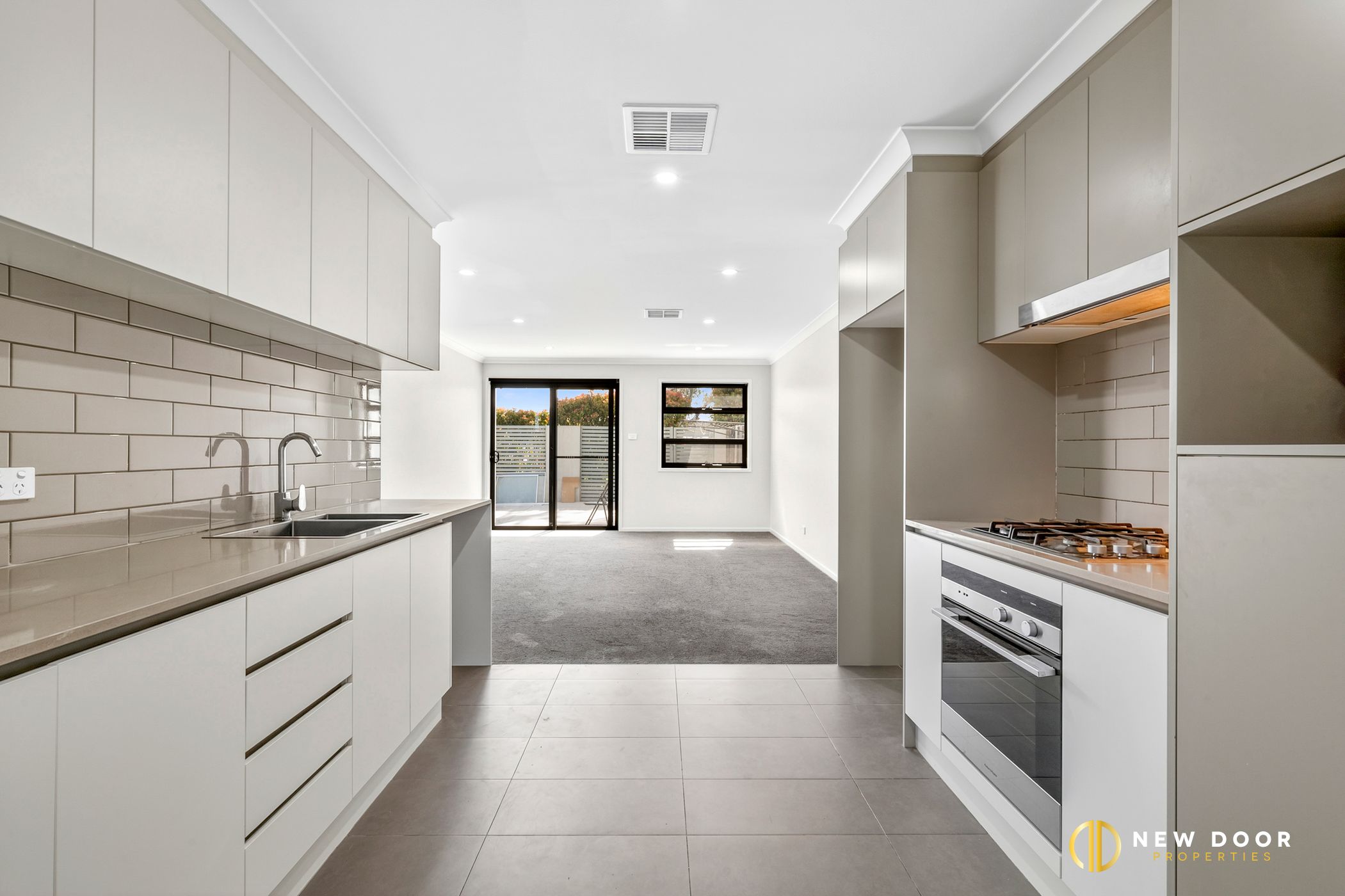 42/1 Hoffmann Street, Moncrieff ACT, Moncrieff - Thumbnail 2