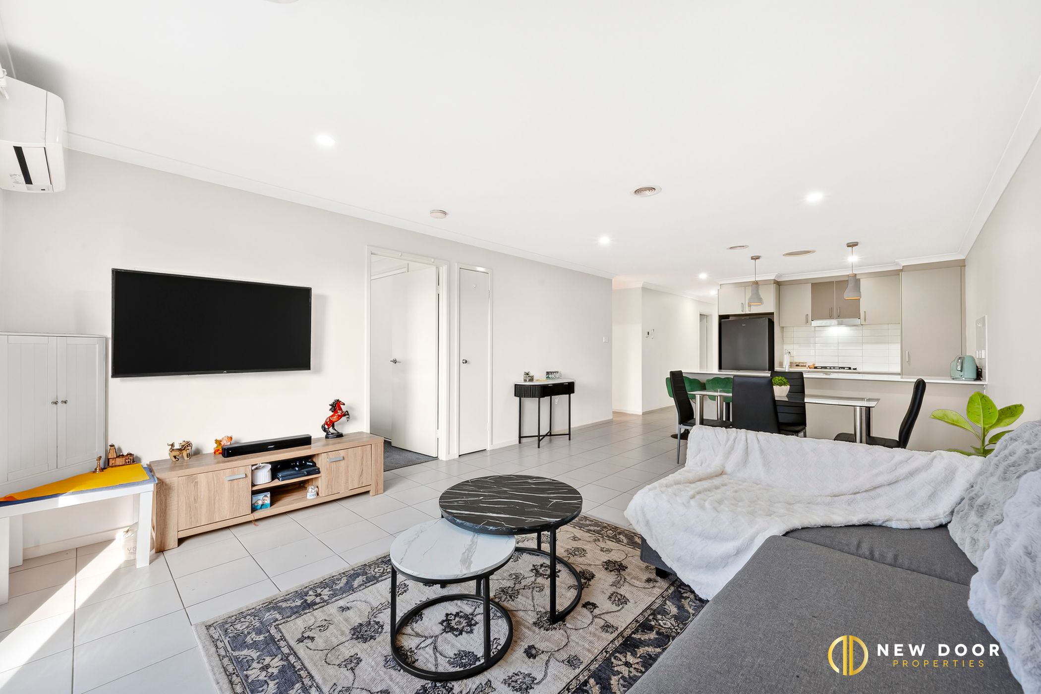 3-Bedroom Single Level Townhouse!
