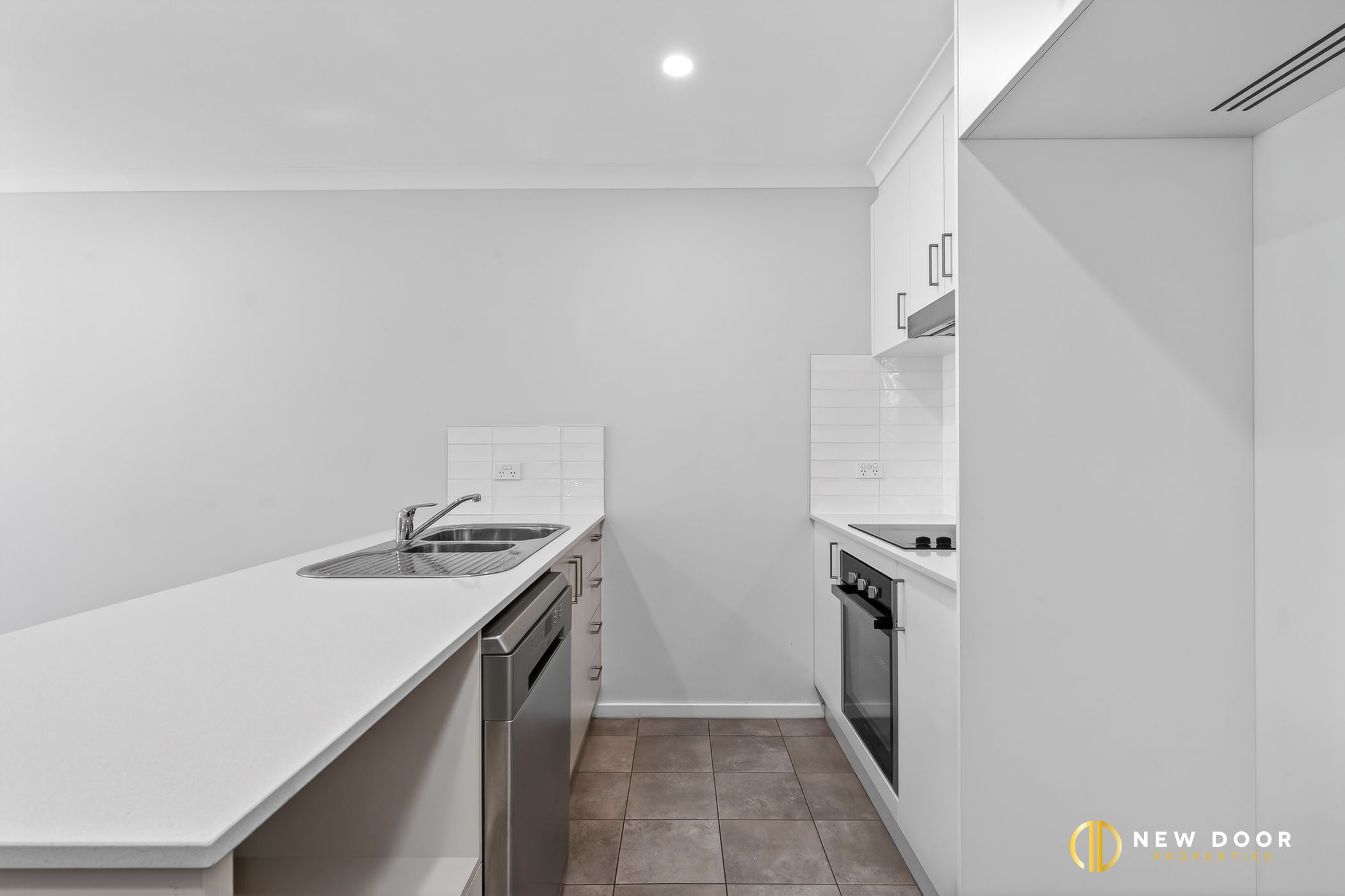1/57 Bellhouse Crescent, Moncrieff ACT, Moncrieff - Thumbnail 3
