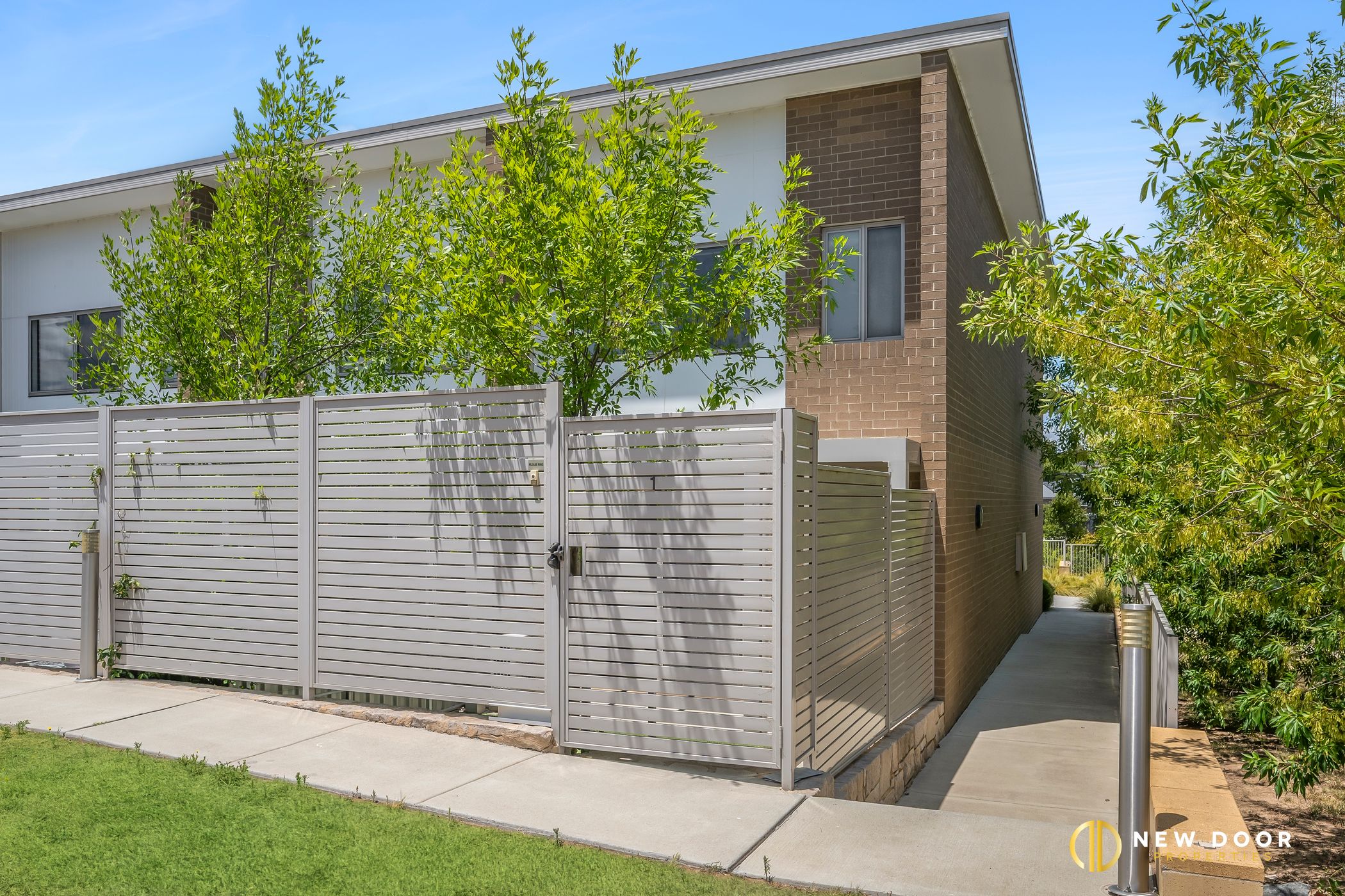 1/57 Bellhouse Crescent, Moncrieff ACT, Moncrieff - Thumbnail 2