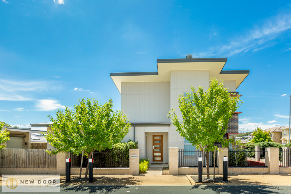 27 Irinyili Street, Bonner ACT, Bonner - Thumbnail 2