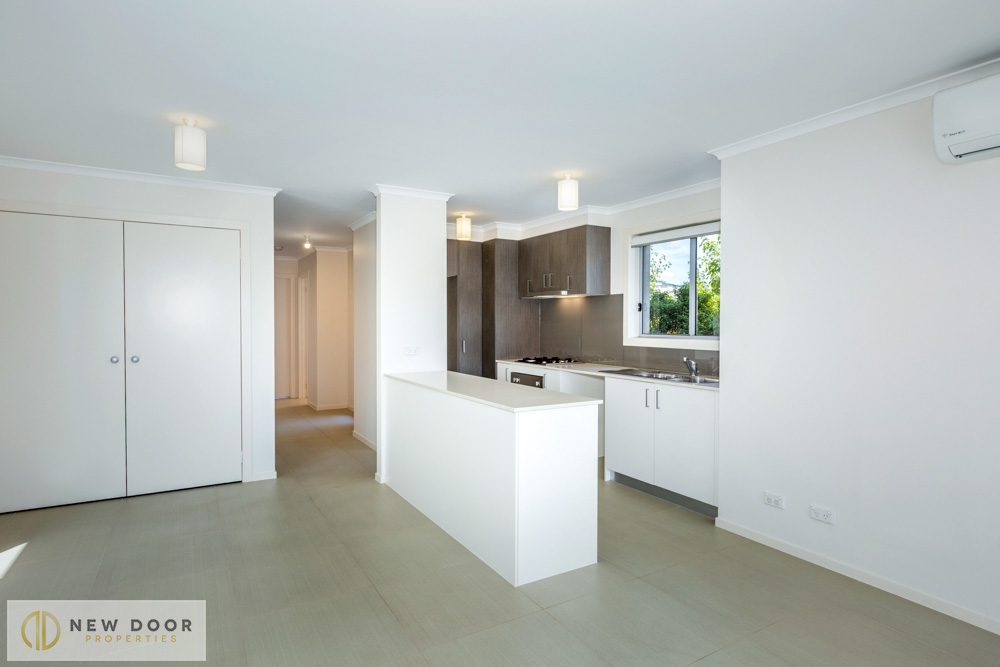 27 Irinyili Street, Bonner ACT, Bonner - Thumbnail 3