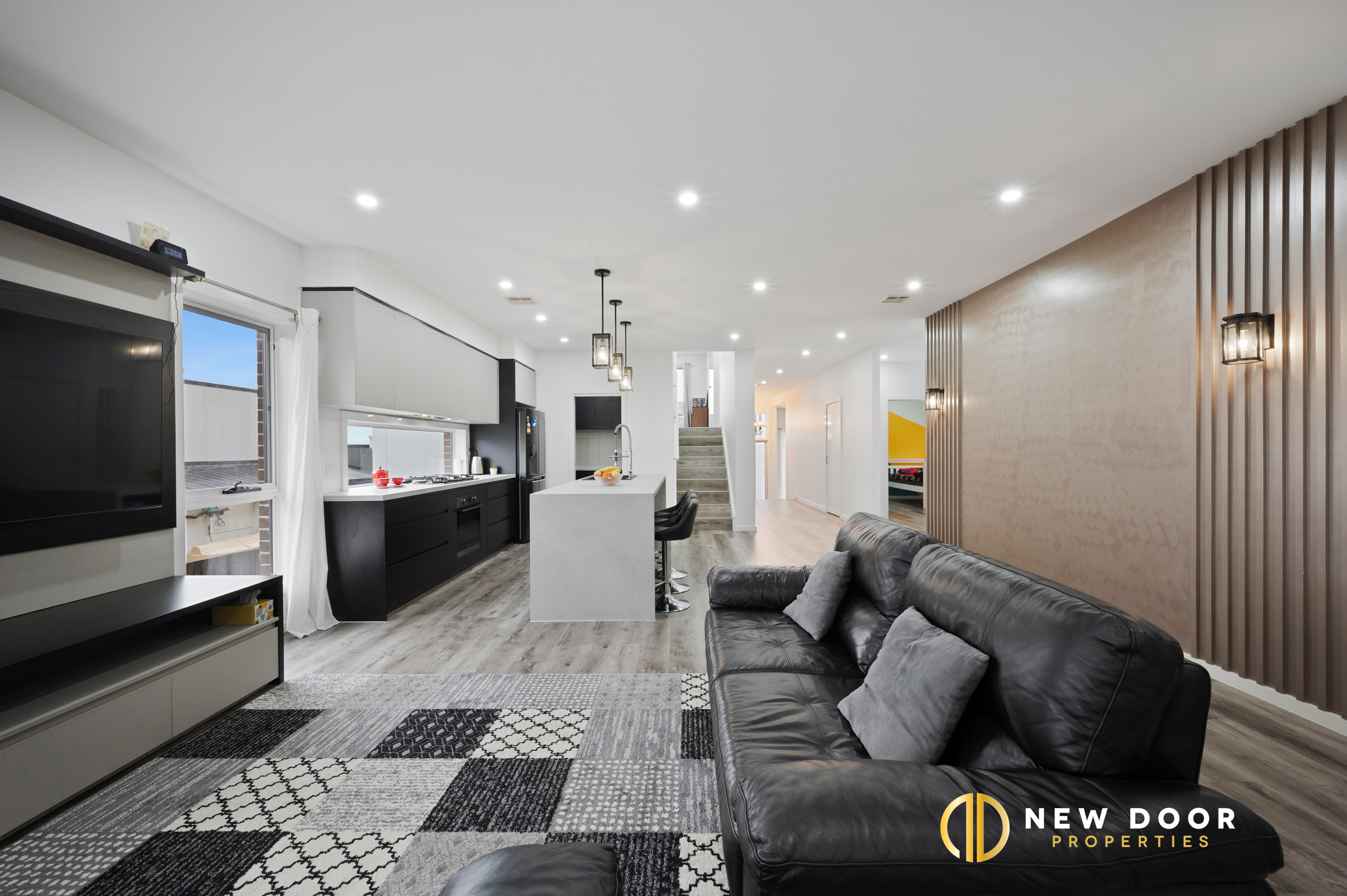 8 Navratil Street, Denman Prospect ACT, Denman Prospect - Thumbnail 3