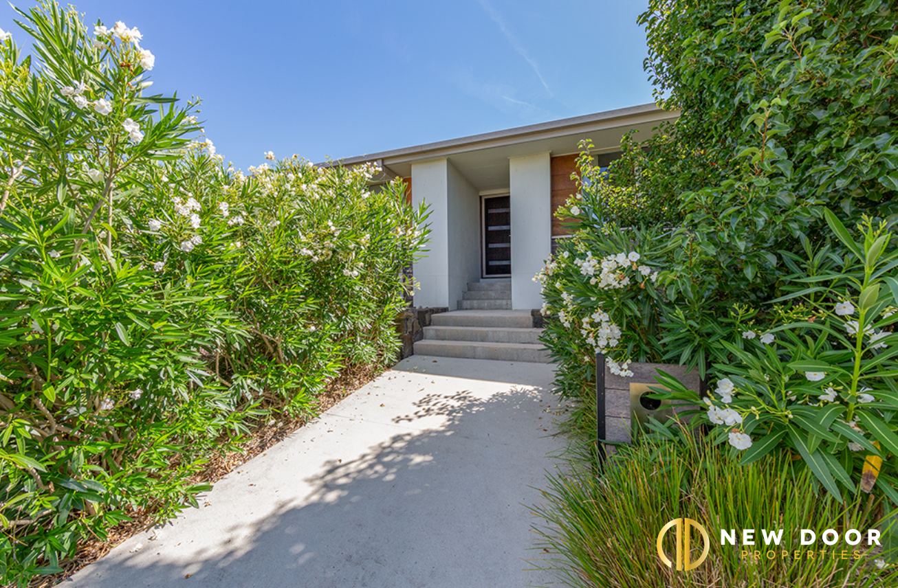 32 Whitrod Avenue,<br> Casey ACT