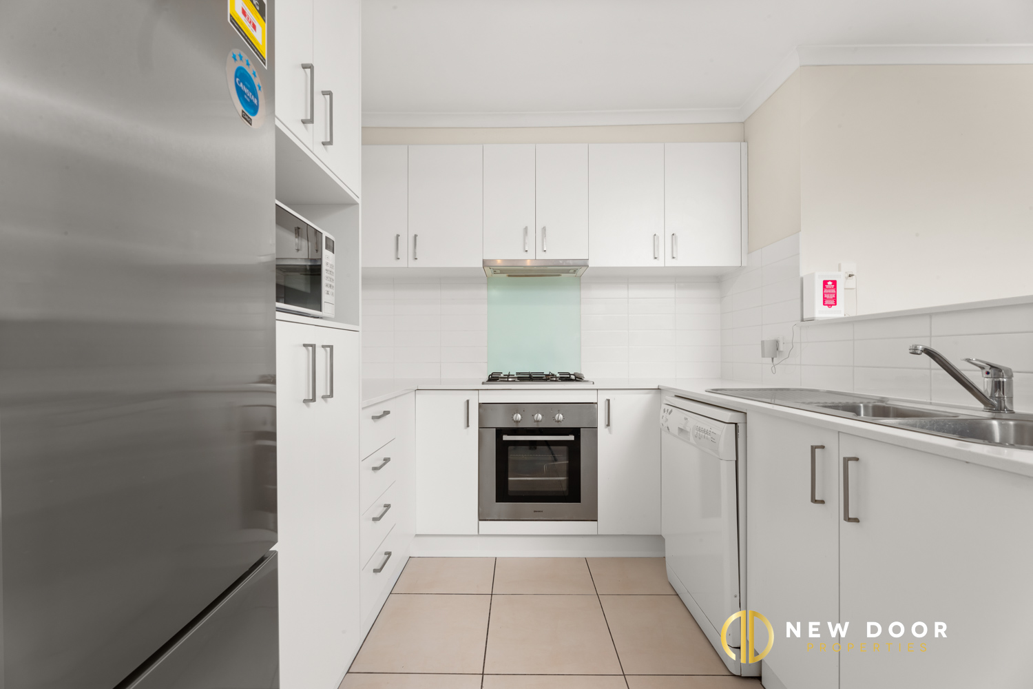 16 Loveday Crescent, Casey ACT, Casey - Thumbnail 3