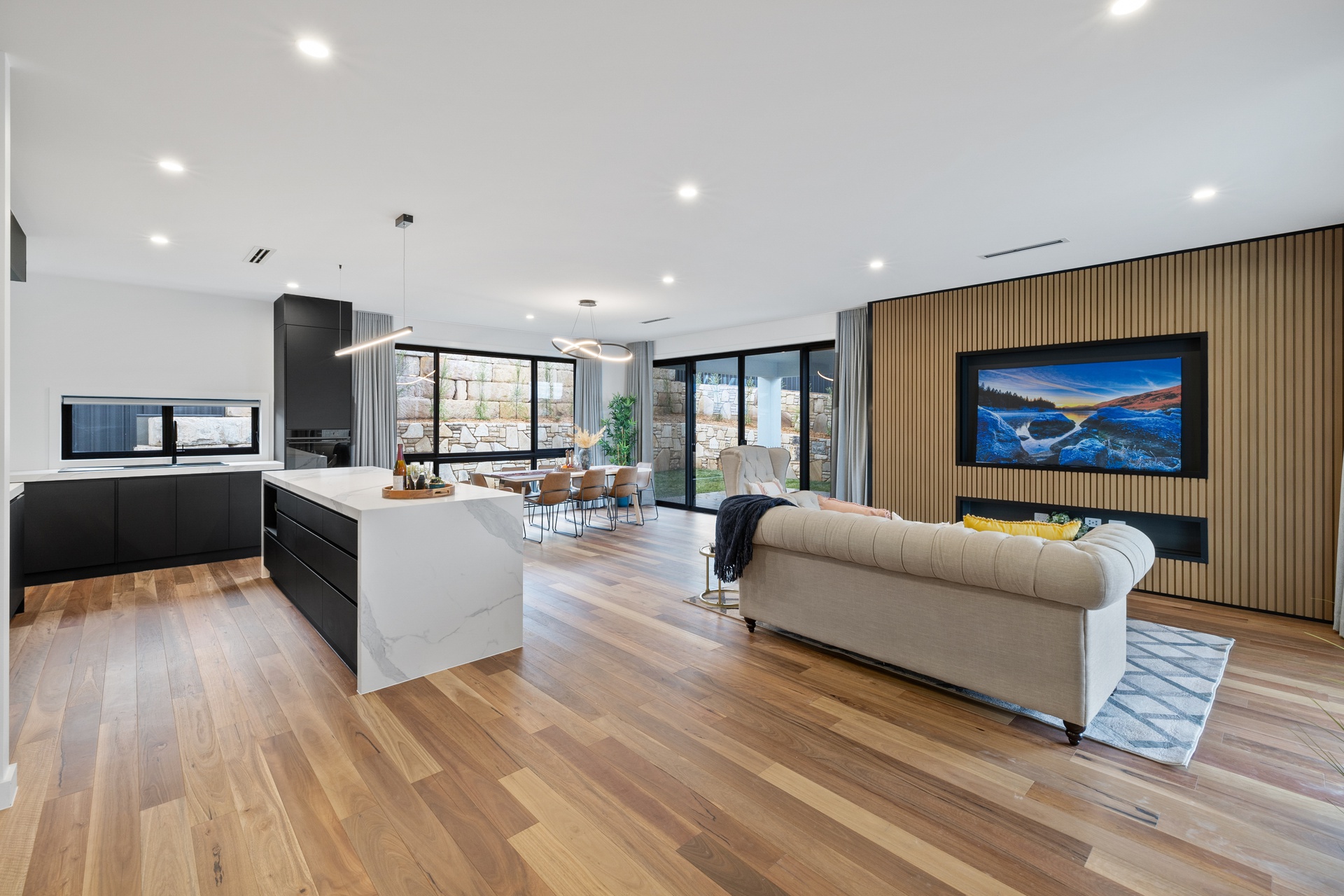 40 McGlashan Street, Taylor ACT, Taylor - Thumbnail 2