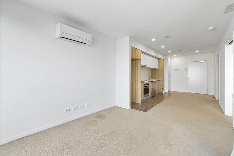 162/1 Anthony Rolfe Avenue, Gungahlin ACT, Gungahlin - Thumbnail 3