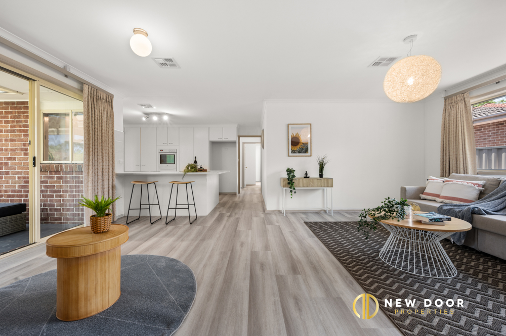 8 Gudgenby Close, Palmerston ACT, Palmerston - Thumbnail 2