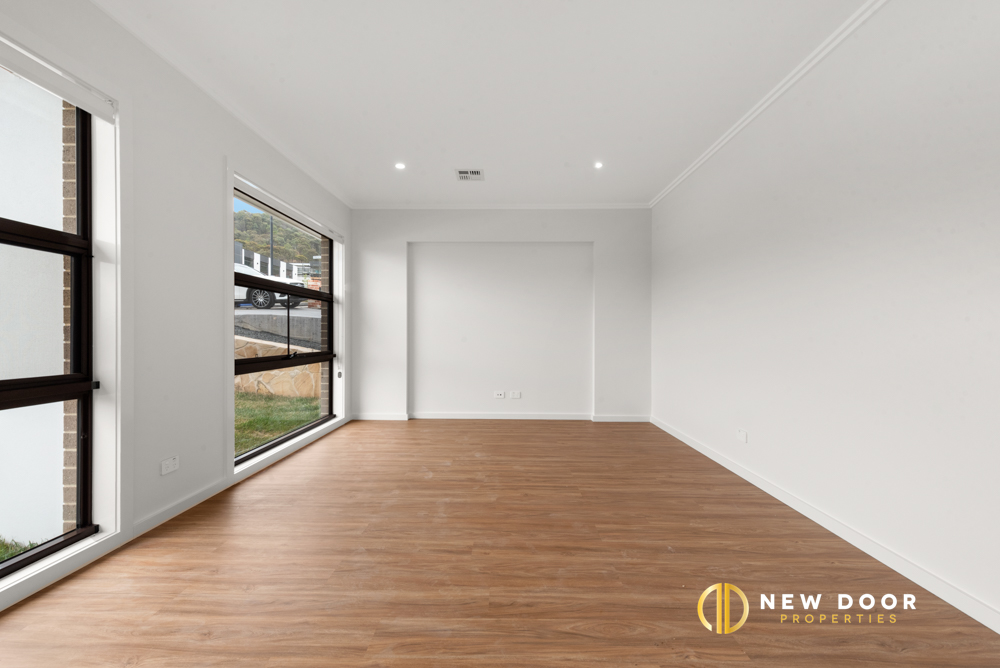 16 Ina Higgins Street, Taylor ACT, Taylor - Thumbnail 3