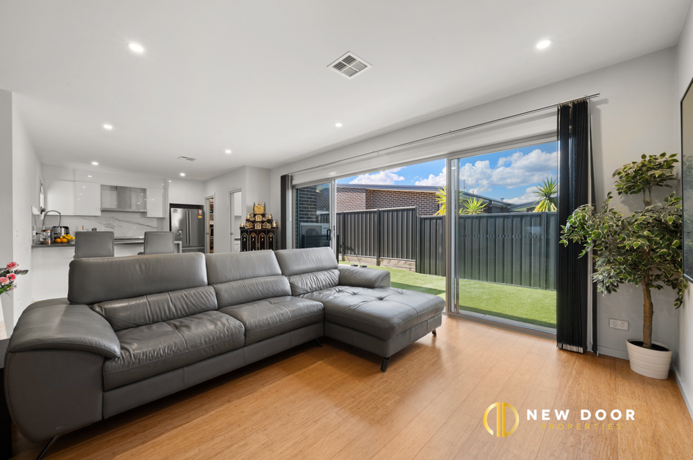 50 McCredie Street, Taylor ACT, Taylor - Thumbnail 2