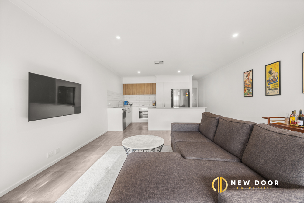 44 Tredwell Street, Strathnairn ACT, Strathnairn - Thumbnail 3