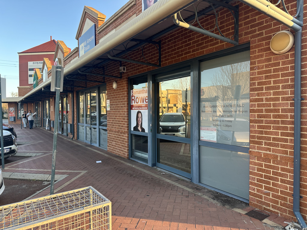  Belmont Avenue (Belmont Commercial Centre)
