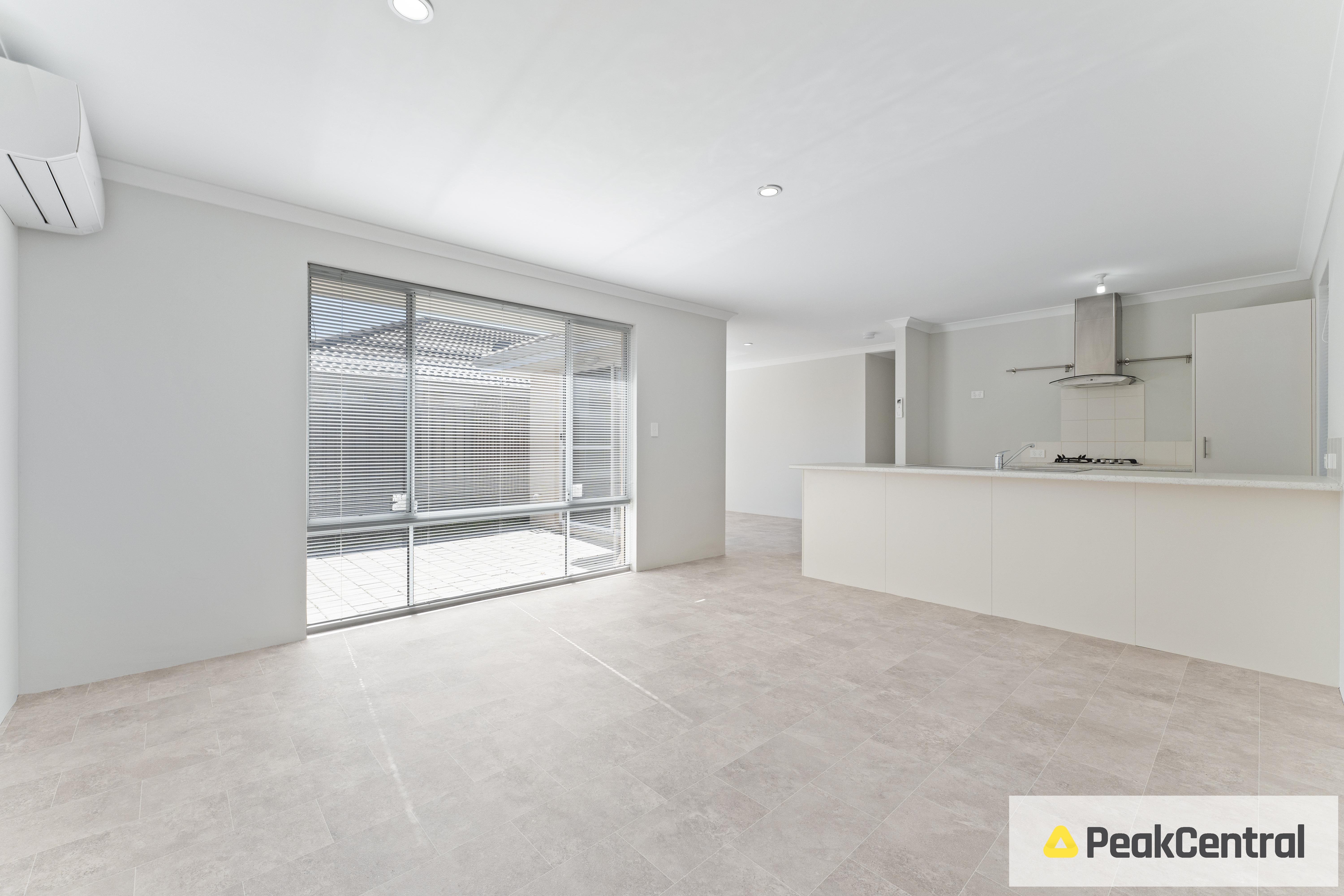 50 Bottlenose Circuit, Waikiki Leased by Peak Central Property Group - image 16