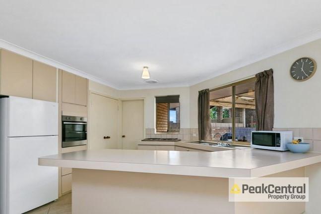 24 Urbahns Crescent, Bateman For Sale by Peak Central Property Group - image 7