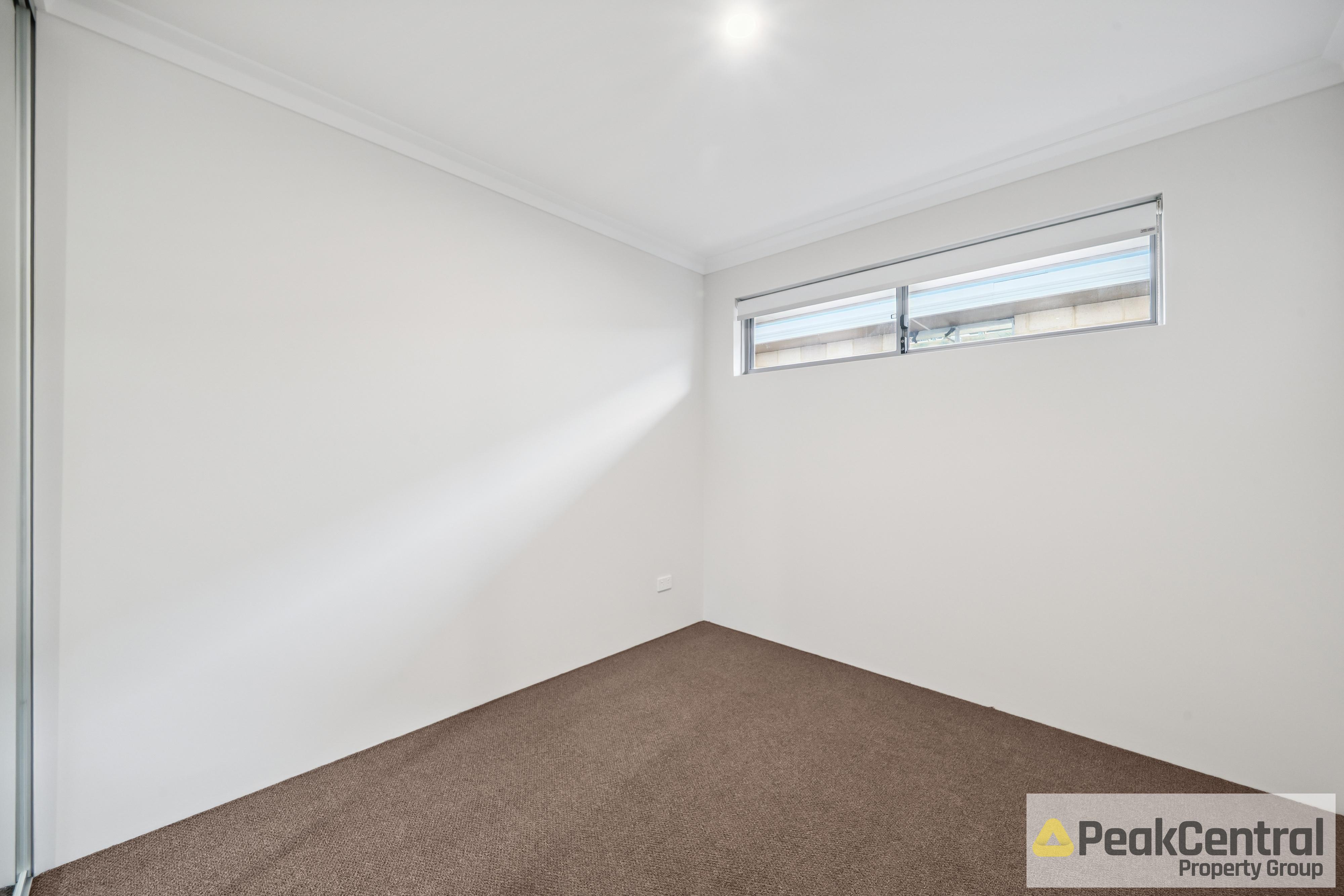 356 Lake Valley Drive, Lakelands Leased by Peak Central Property Group - image 13