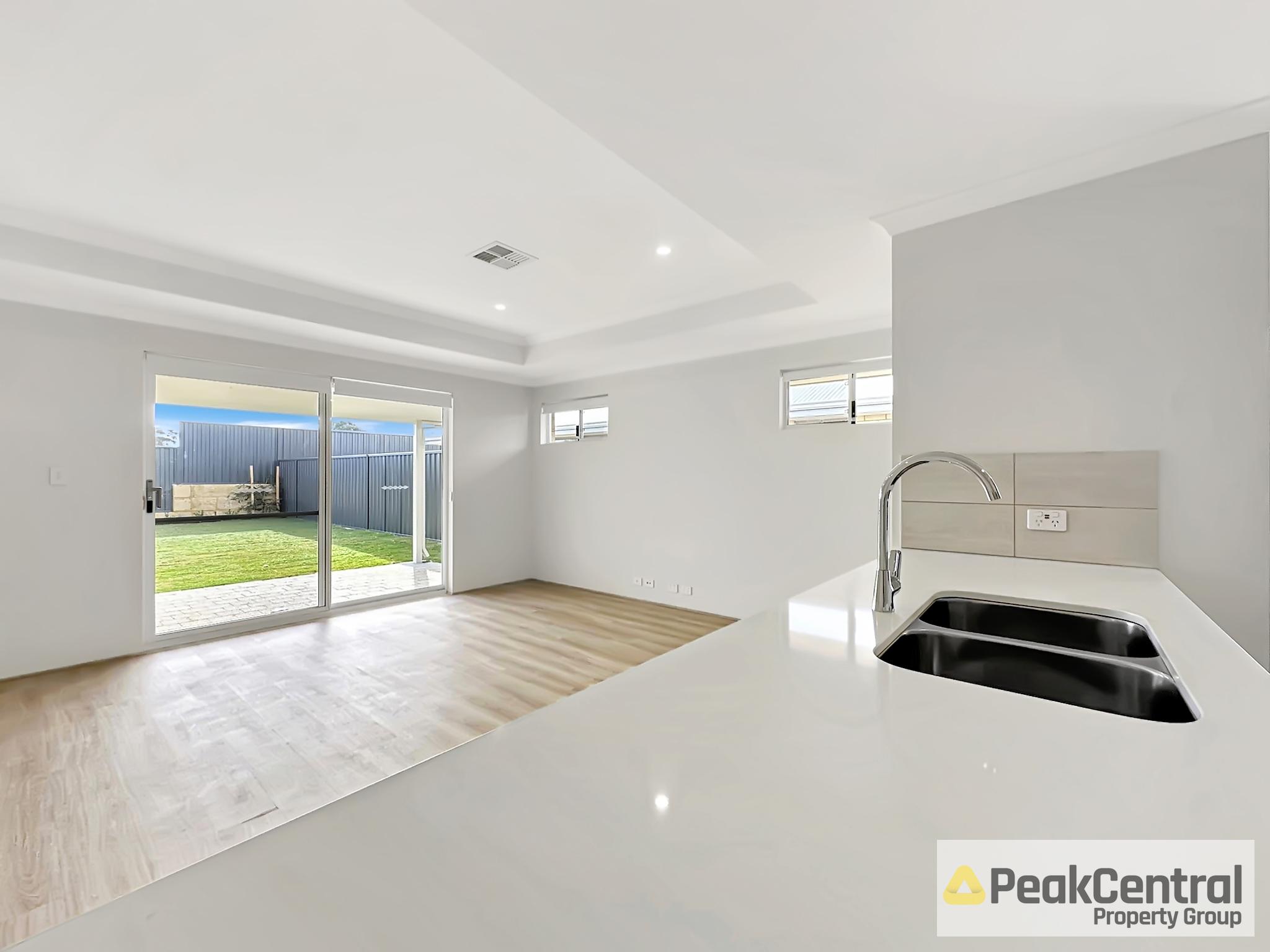 30 Orchardleigh Boulevard, Lakelands For Lease by Peak Central Property Group - image 5