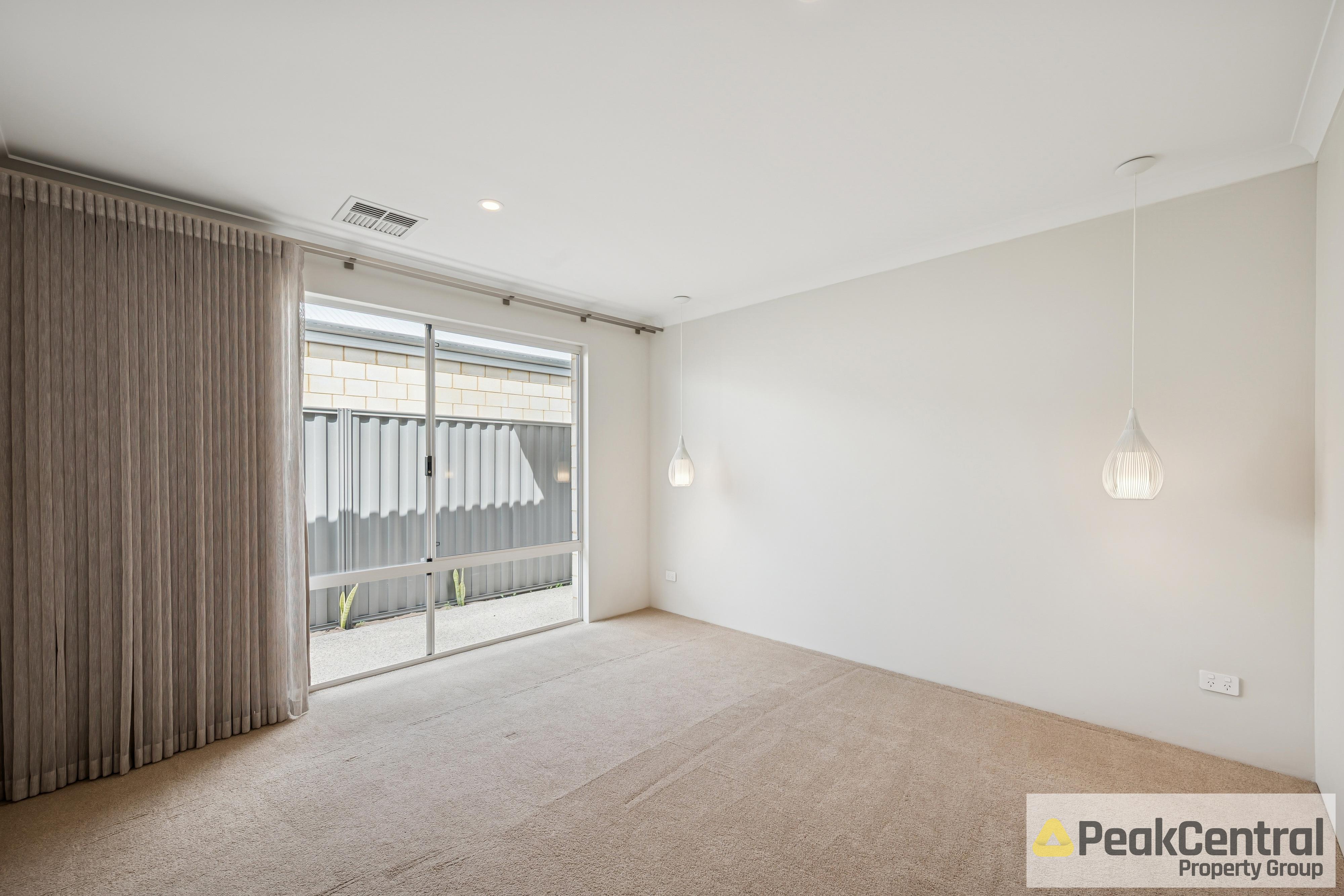 22 Lapis Road, Treeby For Lease by Peak Central Property Group - image 3