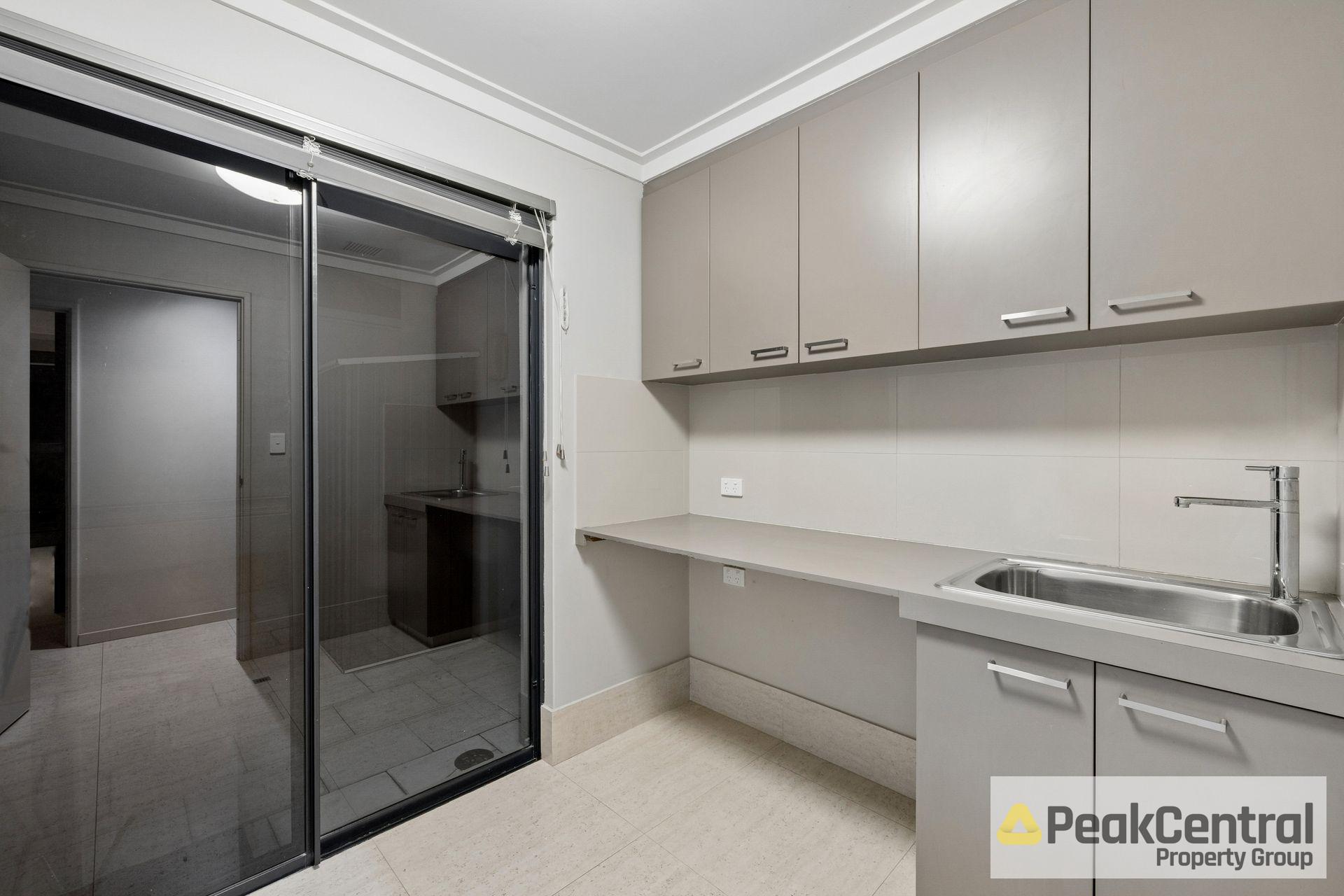 7 Makybe Drive, Baldivis For Sale by Peak Central Property Group - image 22