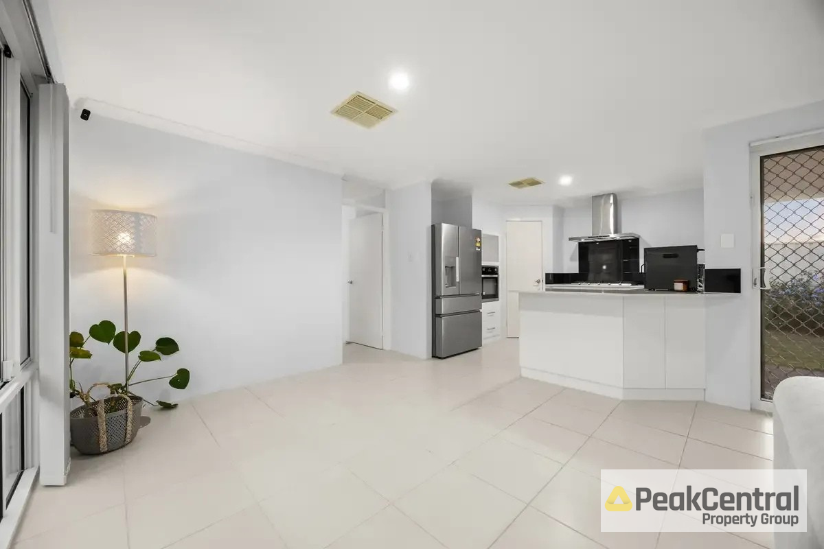 36 Glenburgh Drive, Golden Bay Leased by Peak Central Property Group - image 5