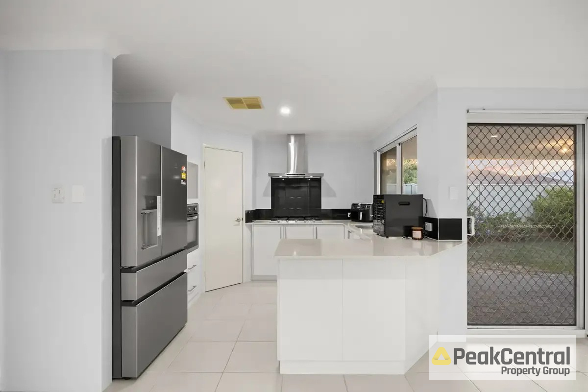 36 Glenburgh Drive, Golden Bay Leased by Peak Central Property Group - image 6