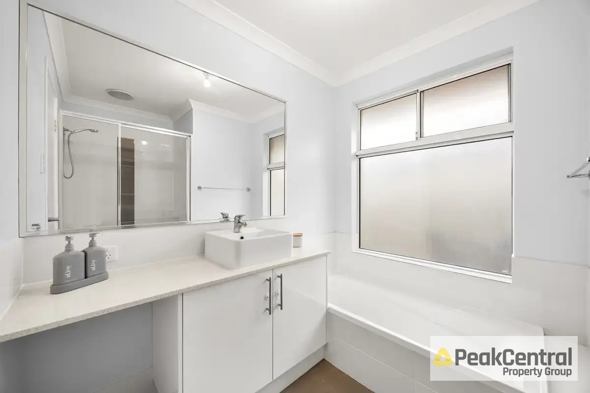 36 Glenburgh Drive, Golden Bay Leased by Peak Central Property Group - image 13