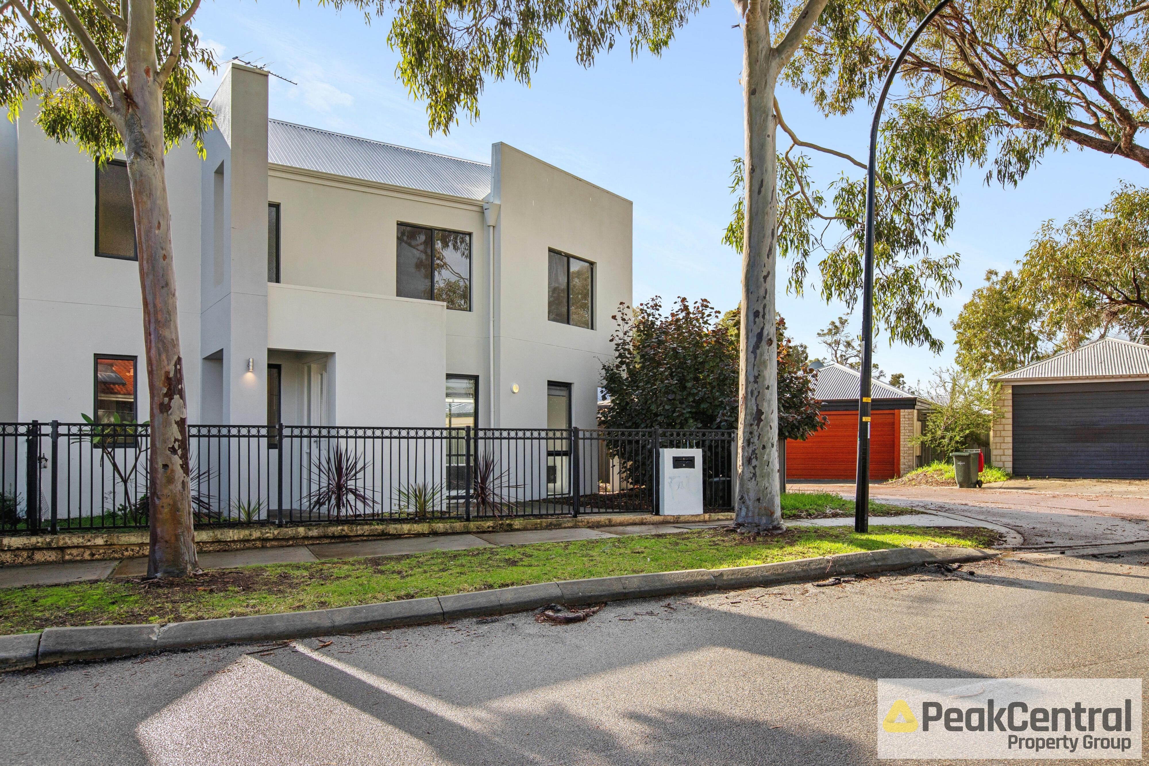 1/4 Ringwood Loop, Wellard Leased by Peak Central Property Group