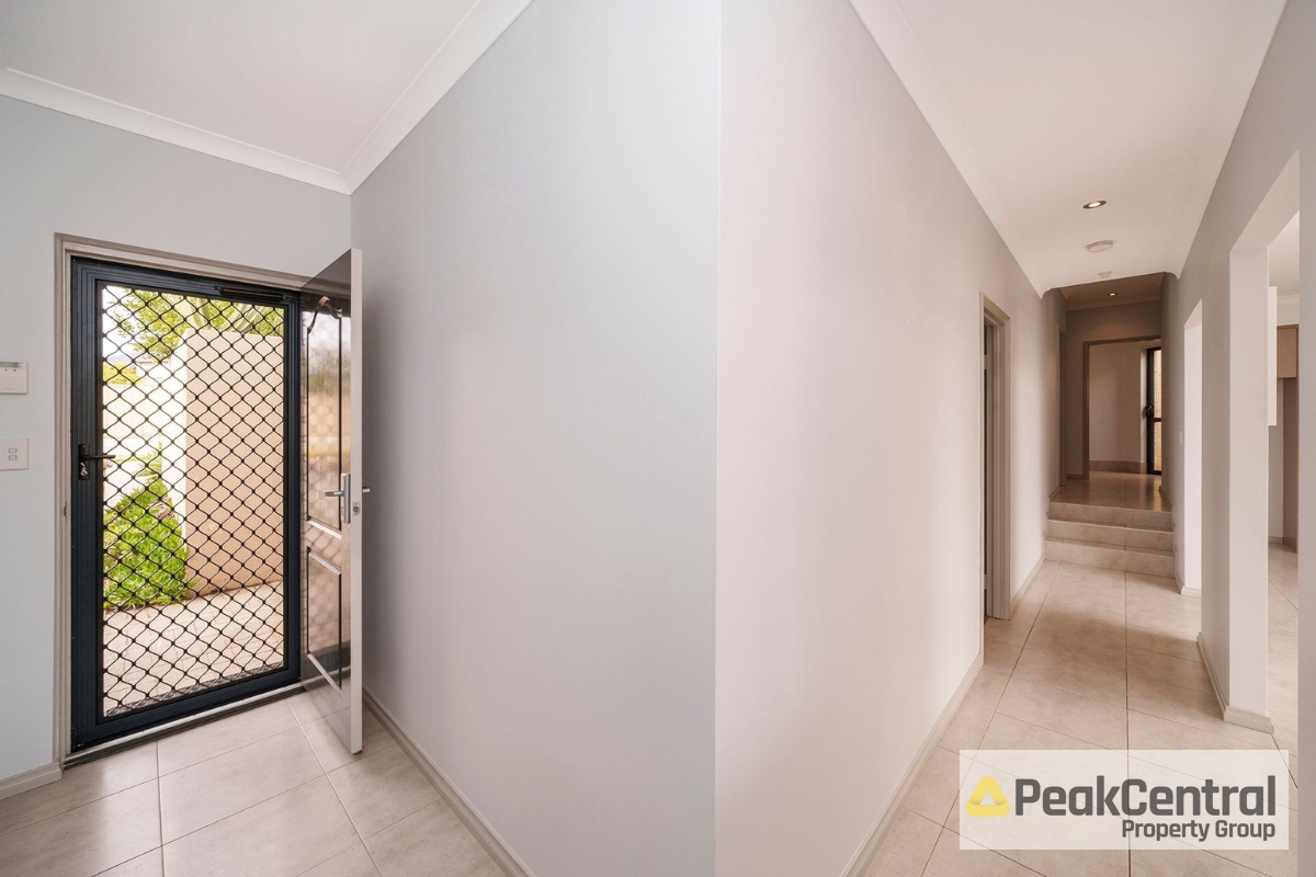 4/28 Ticehurst Way, Balga Leased by Peak Central Property Group - image 4