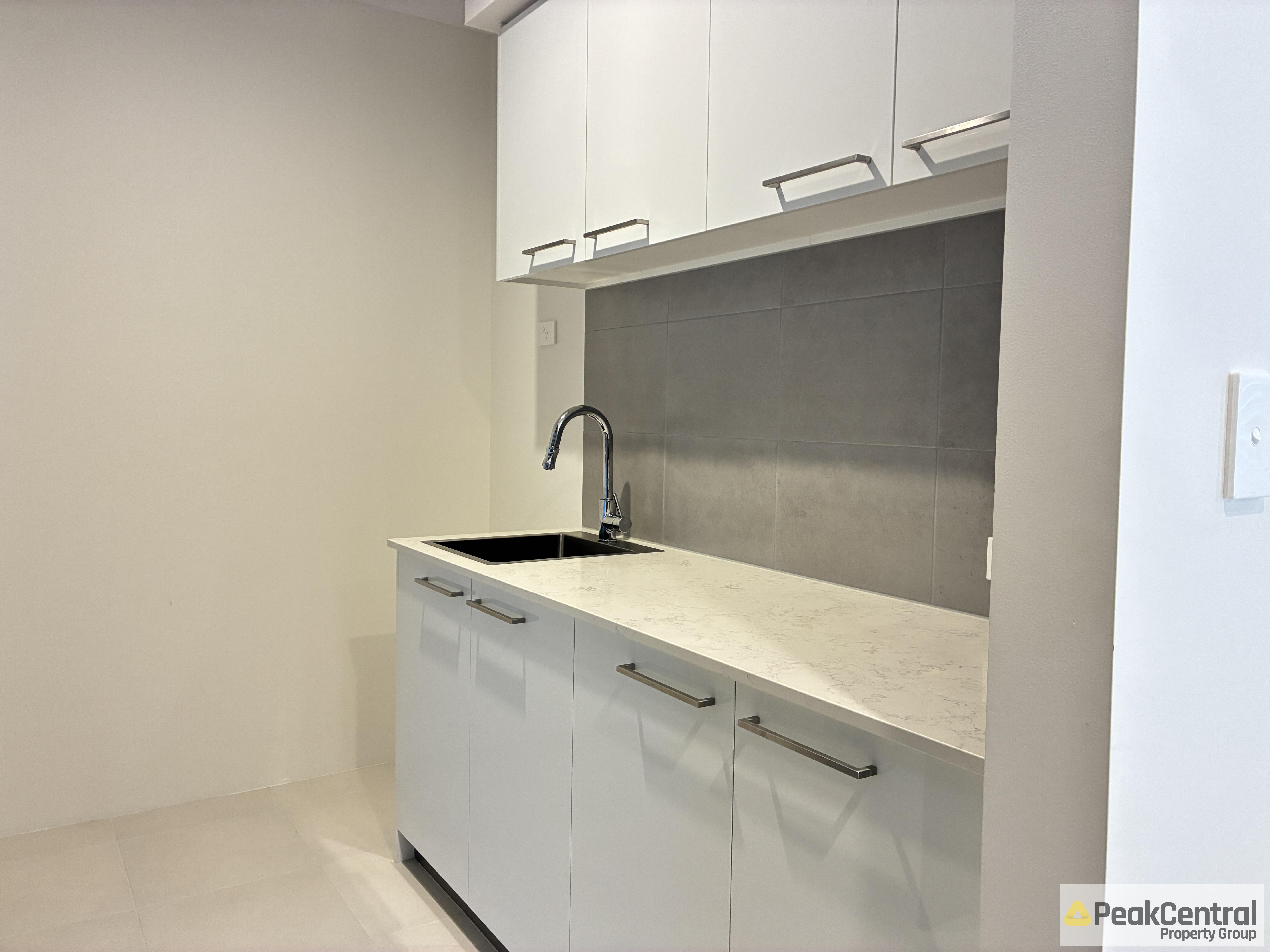 22 Lillypilly Crescent, Treeby Leased by Peak Central Property Group - image 17