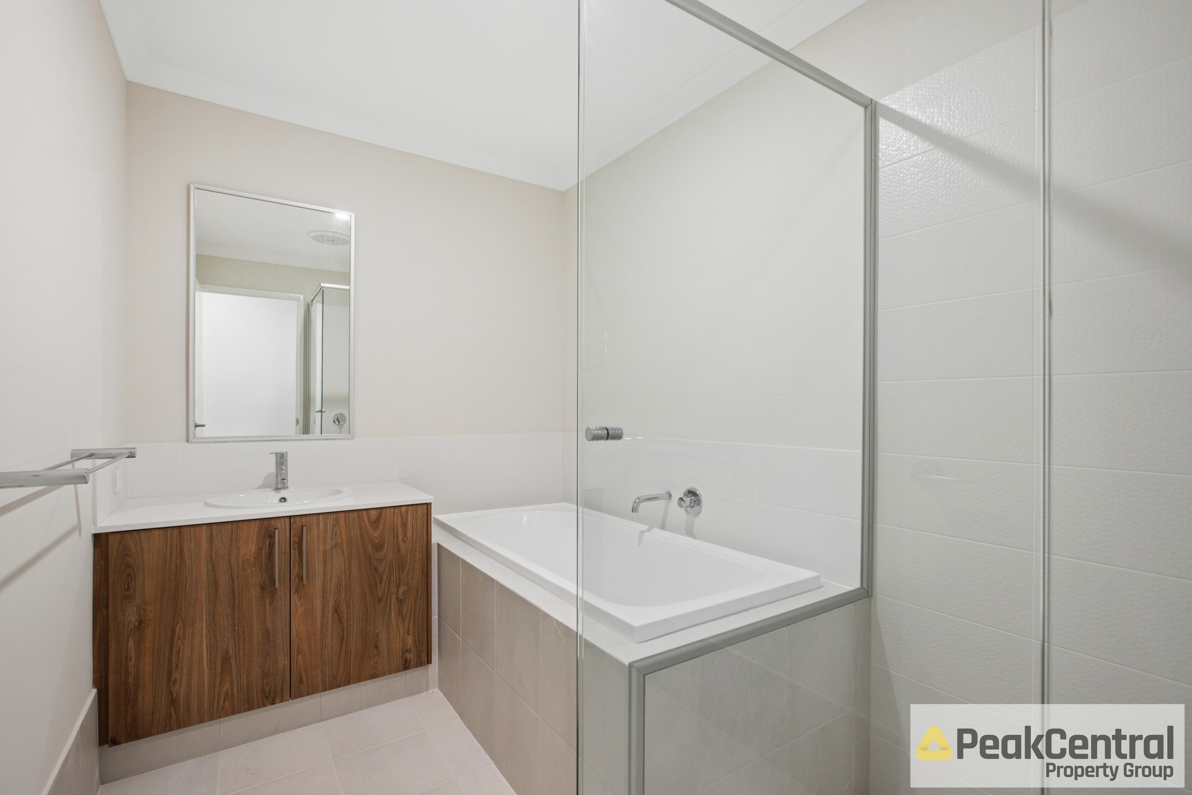 3 Glitter Lane, Baldivis Leased by Peak Central Property Group - image 6