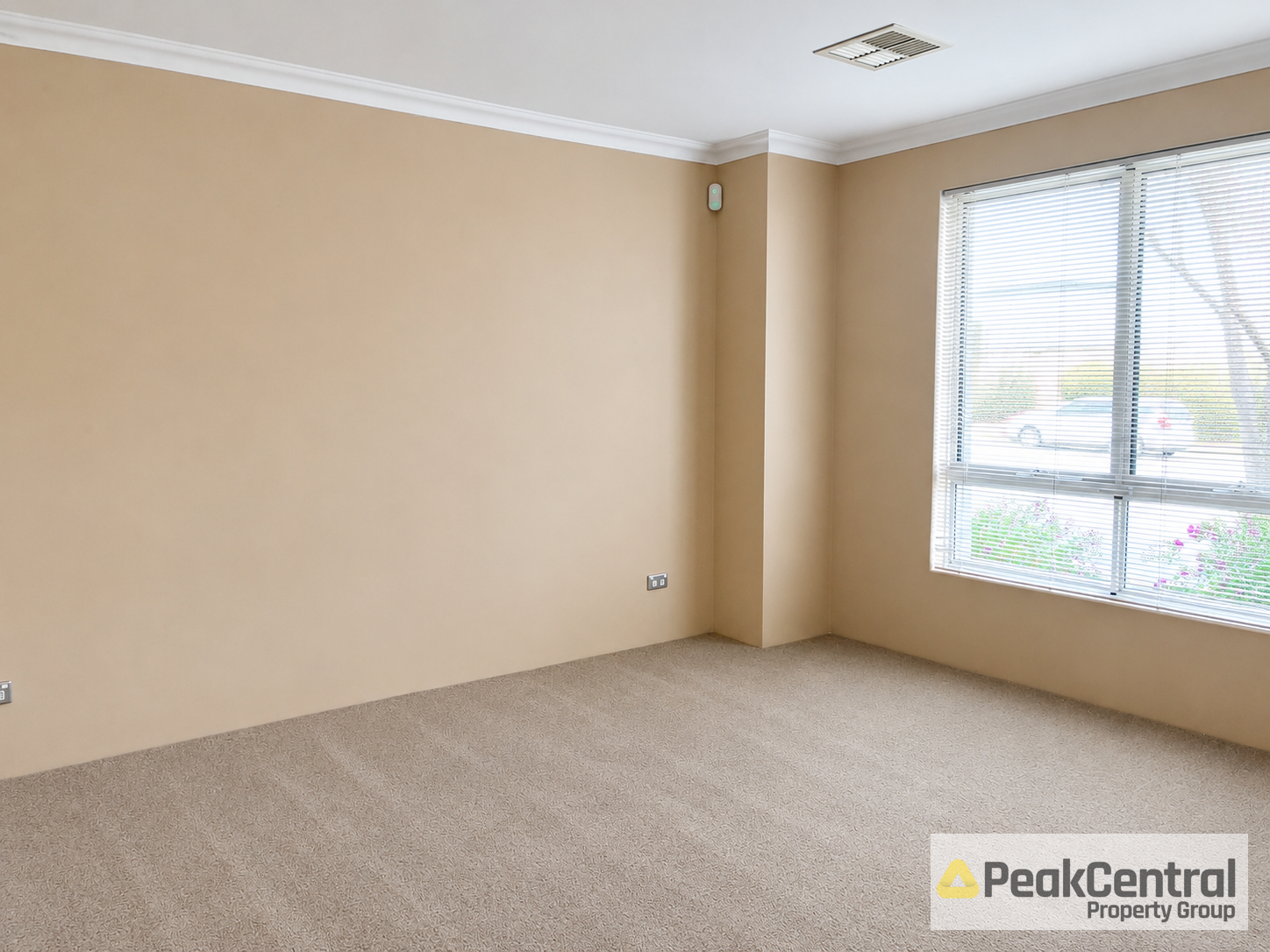 15/27 Barfield Road, Hammond Park Leased by Peak Central Property Group - image 3