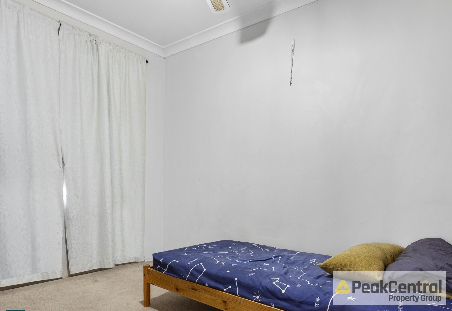 22 Frond Circuit, Banksia Grove Leased by Peak Central Property Group - image 7