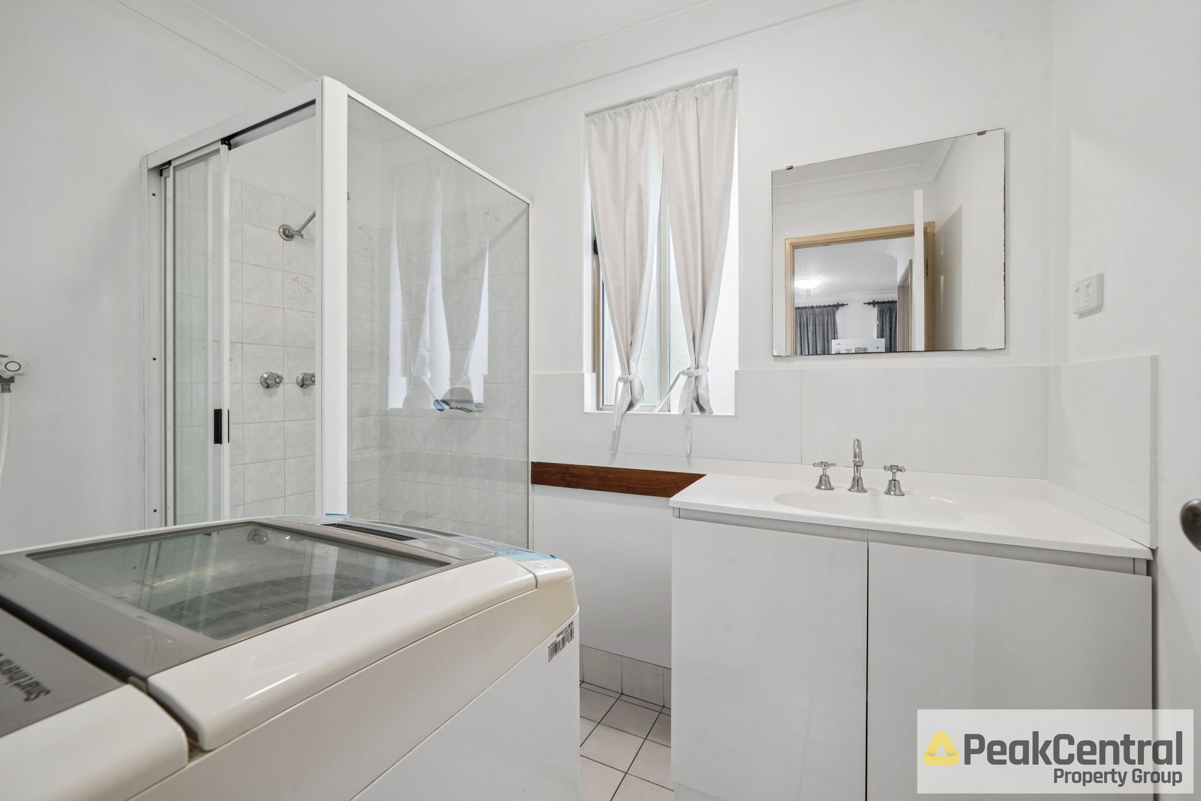 24 Urbahns Crescent, Bateman For Sale by Peak Central Property Group - image 22