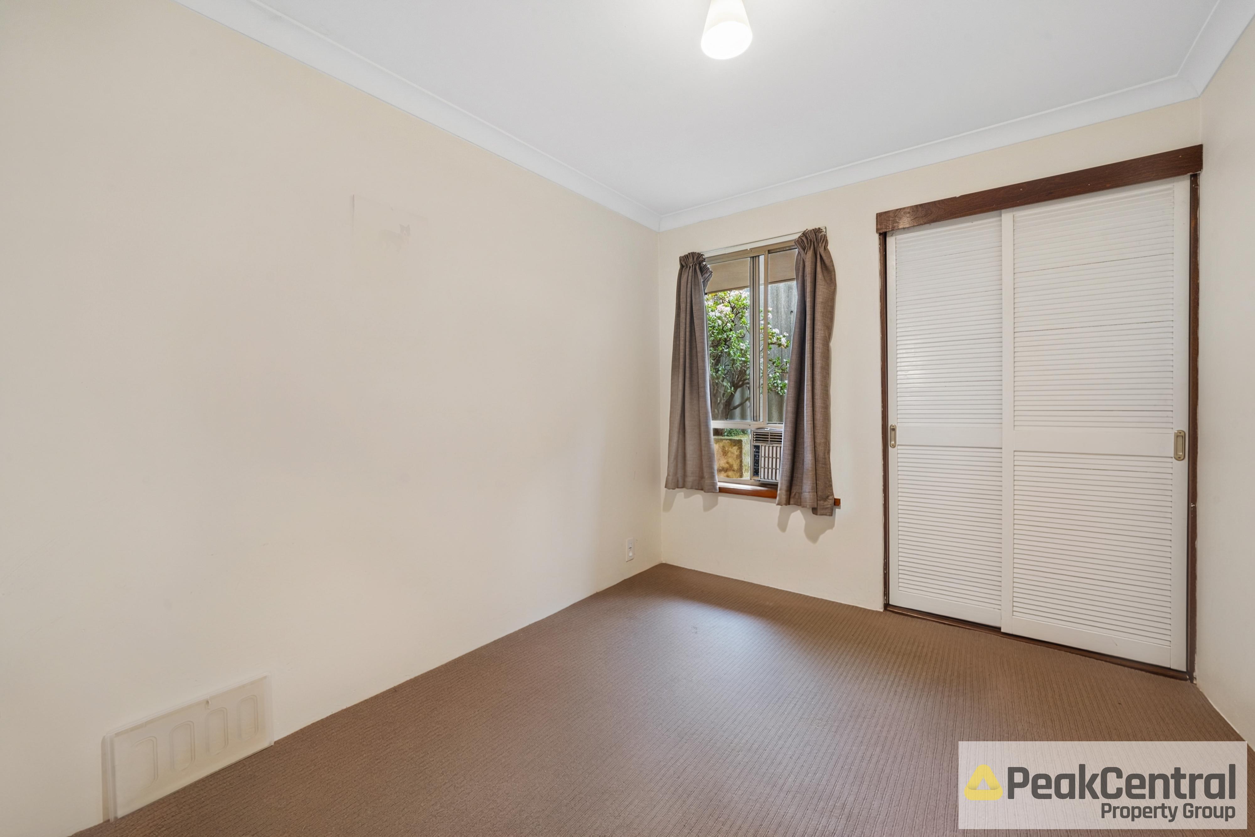 24 Urbahns Crescent, Bateman For Sale by Peak Central Property Group - image 14