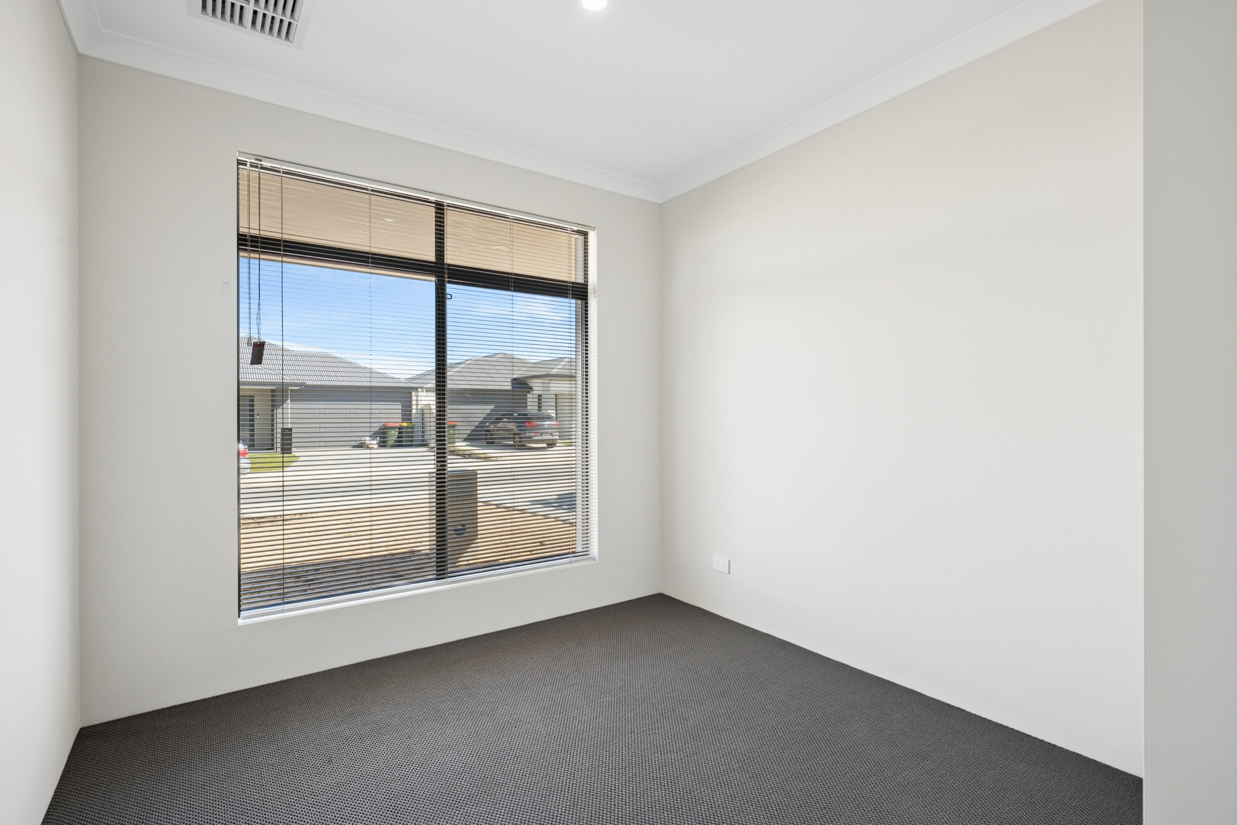 5 Jubilee Circuit, Hilbert Leased by Peak Central Property Group - image 4