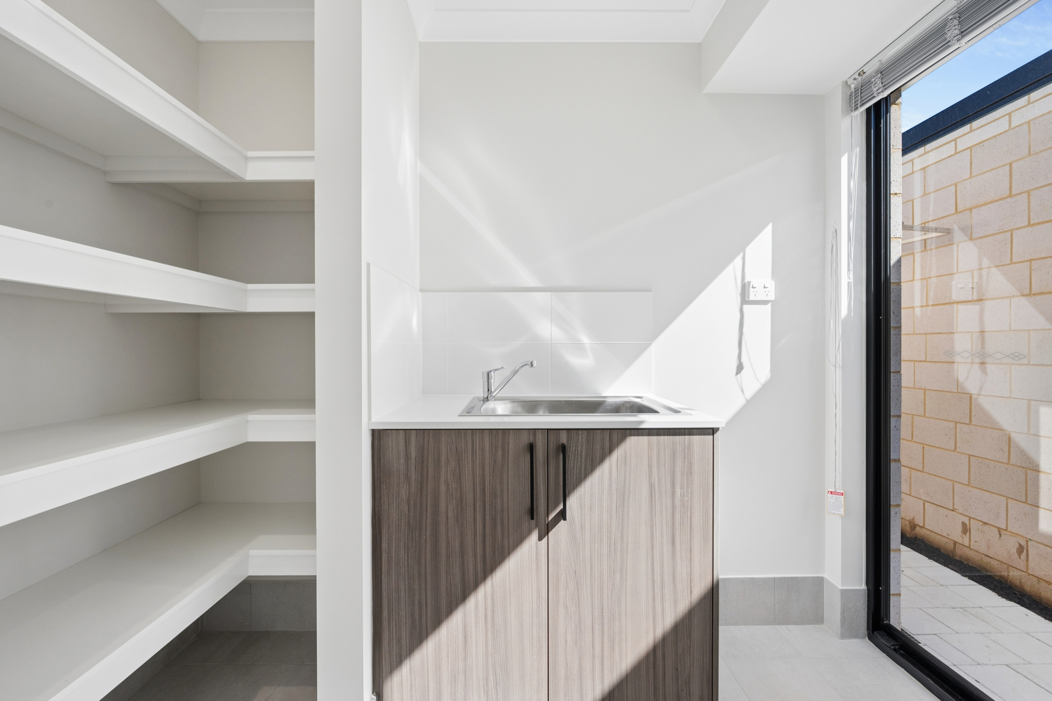 5 Jubilee Circuit, Hilbert Leased by Peak Central Property Group - image 11